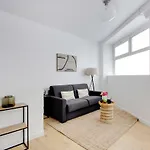 Accueillant Et Moderne - 2Br 4P - Sacre Coeur